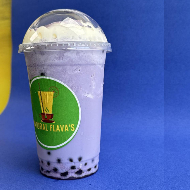 https://naturalflavas.ca/wp-content/uploads/2024/06/Taro-smoothie-with-strawberry-boba.jpg